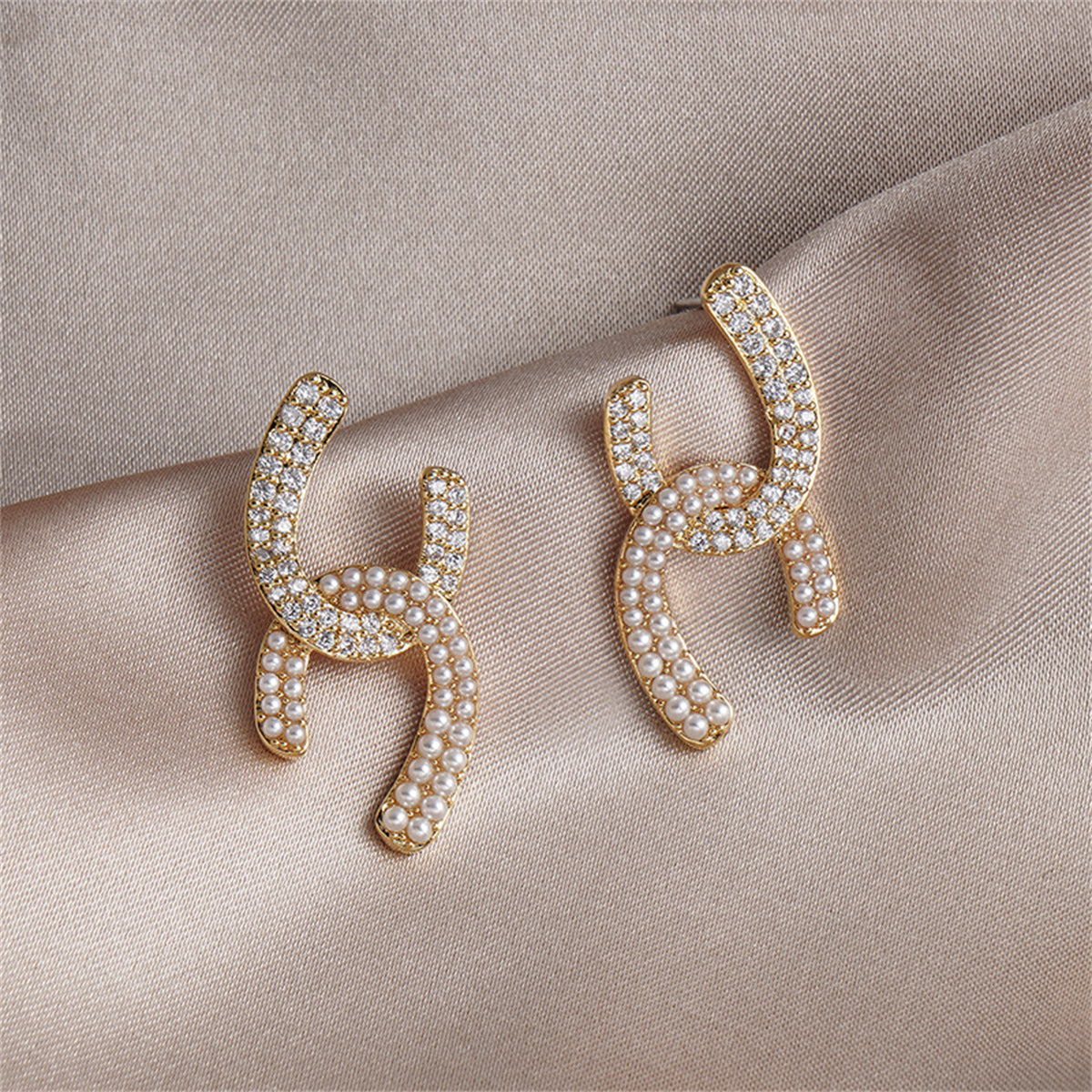 Pearl & Cubic Zirconia Interlocked Stud Earrings