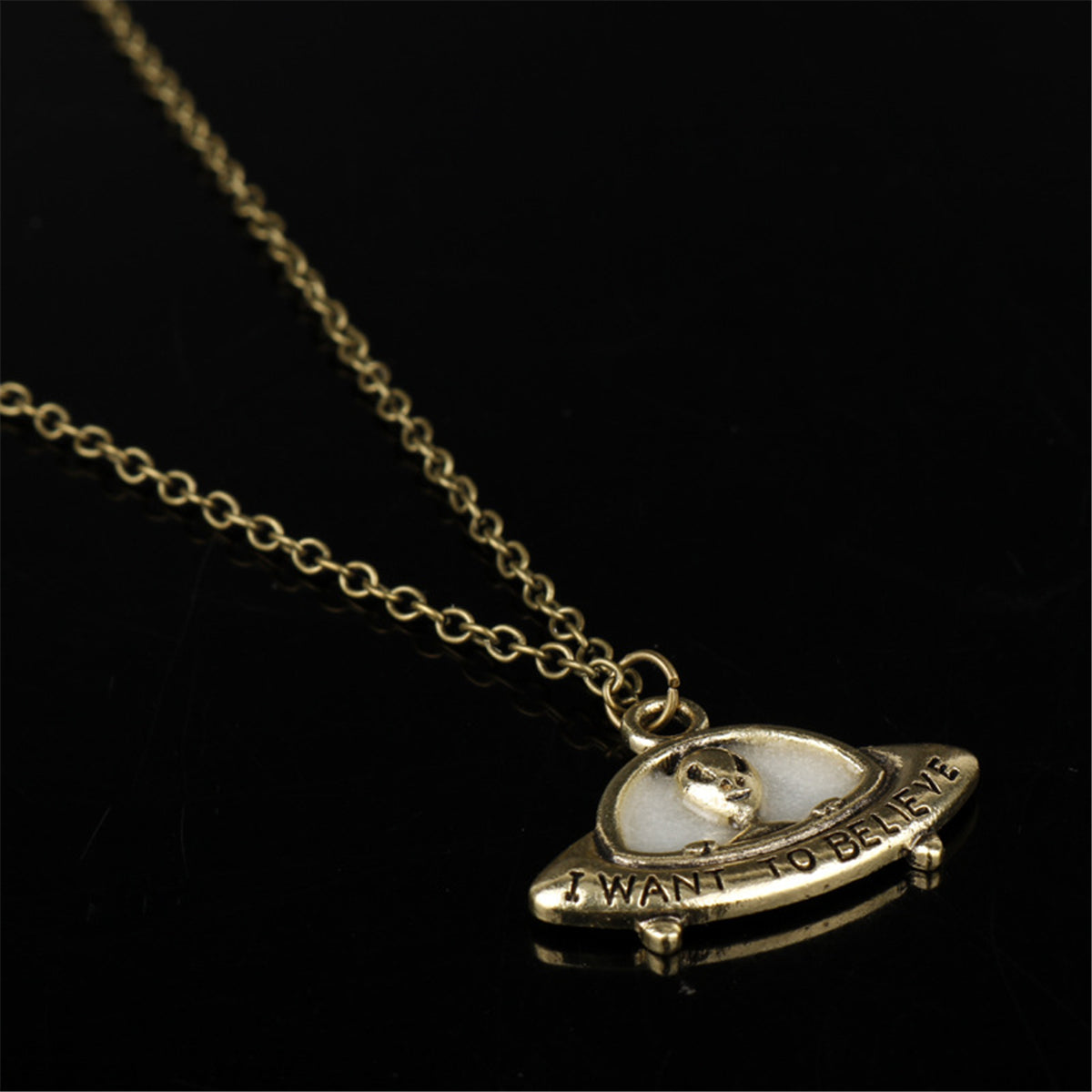 Enamel & 18K Gold-Plated 'I Want To Believe' Alien UFO Pendant Necklace