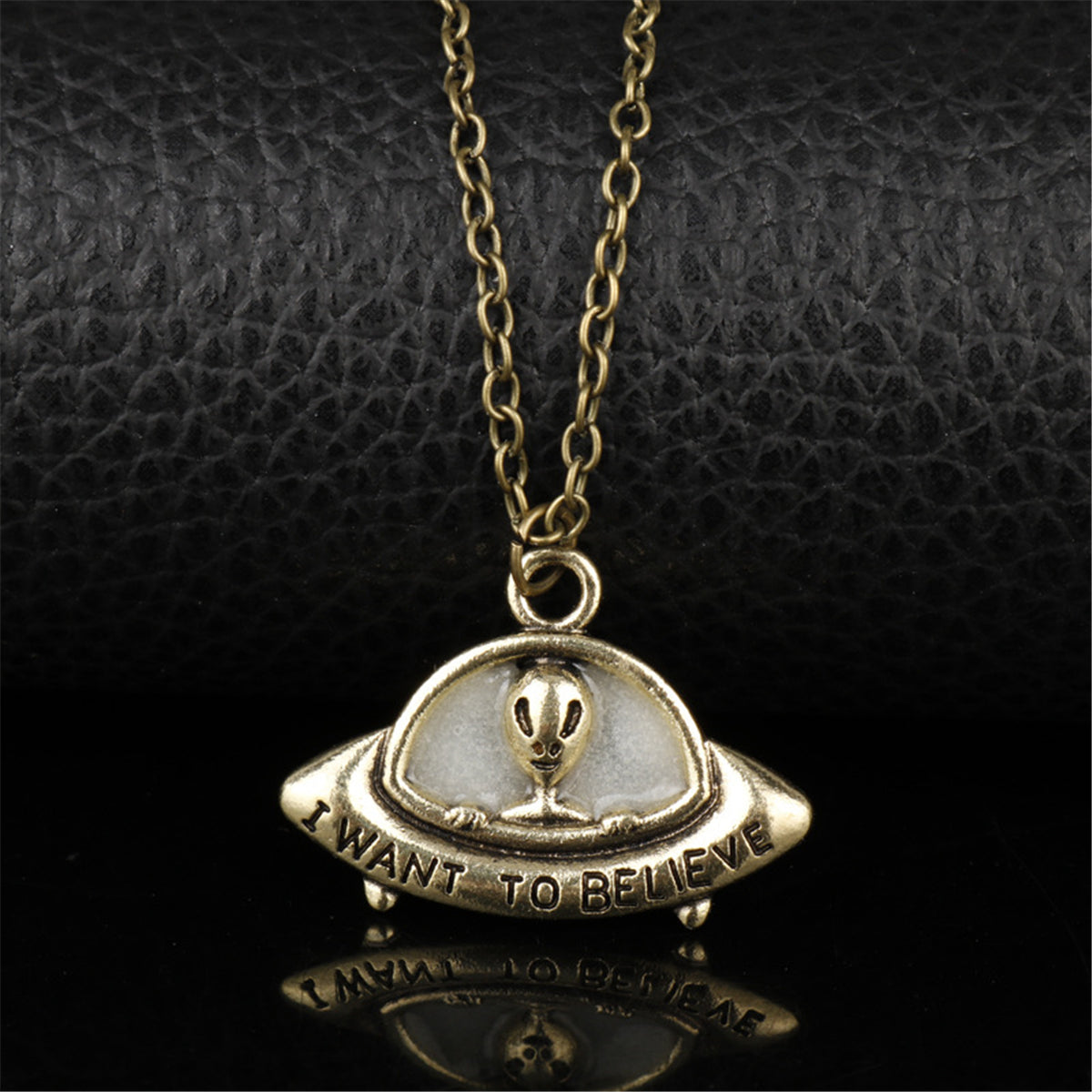 Enamel & 18K Gold-Plated 'I Want To Believe' Alien UFO Pendant Necklace