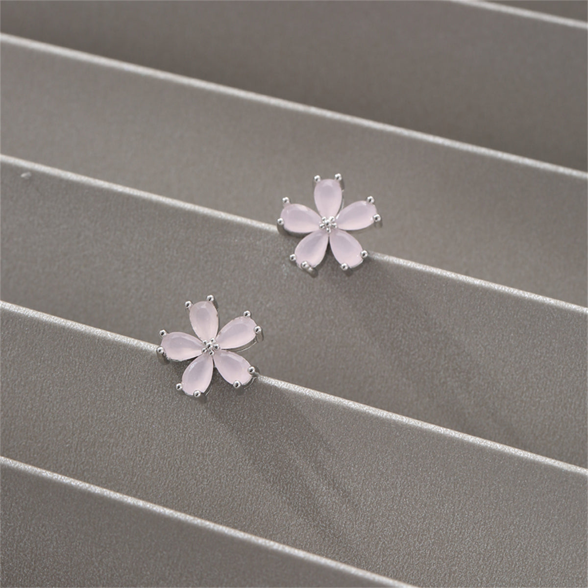 Cats Eye & Silver-Plated Flower Stud Earrings