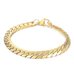 Luxurious 18K gold-plated bracelet with a prominent curb chain, ideal for elevating your everyday look.