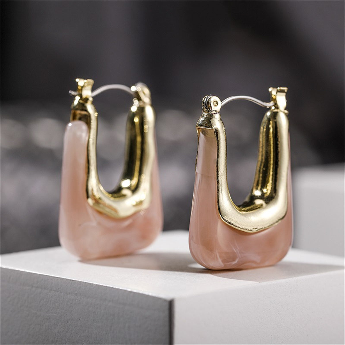 Coffee Resin & 18K Gold-Plated U-Shape Huggie Earring