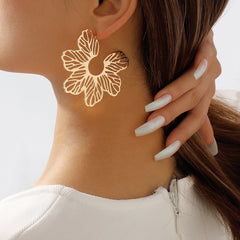 18K Gold-Plated Cutout Flower Huggie Earrings