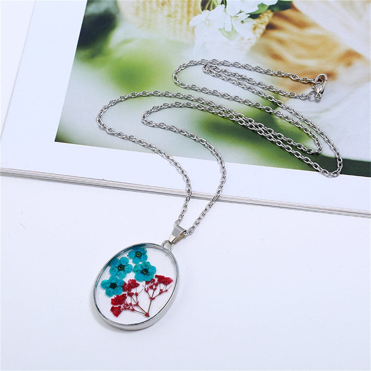 Purple Pressed Peach Blossom & Silver-Plated Oval Pendant Necklace