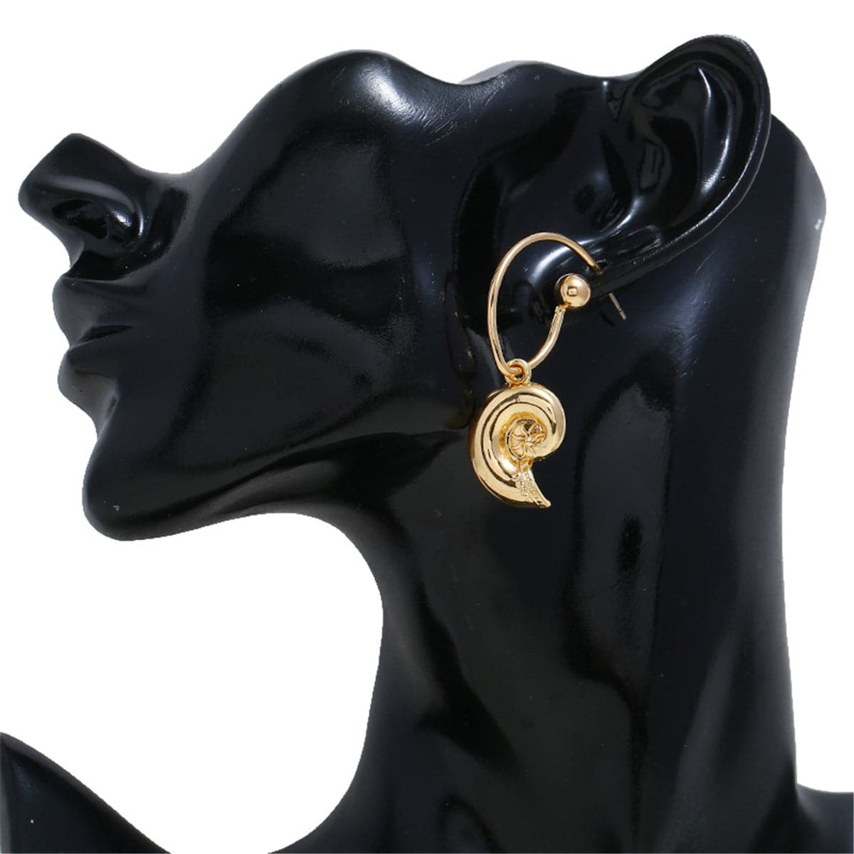 Stylish 18K gold-plated conch drop earrings with a spiral motif, a must-have accessory for a sophisticated look.