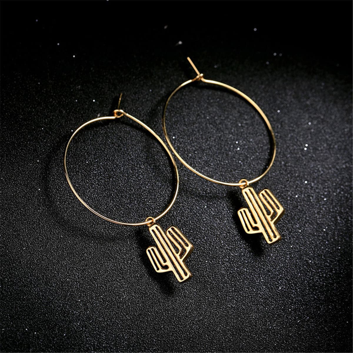 Eye-catching 18K gold-plated hoop earrings with a stylish cactus motif, ideal for a trendy and bold accessory choice.