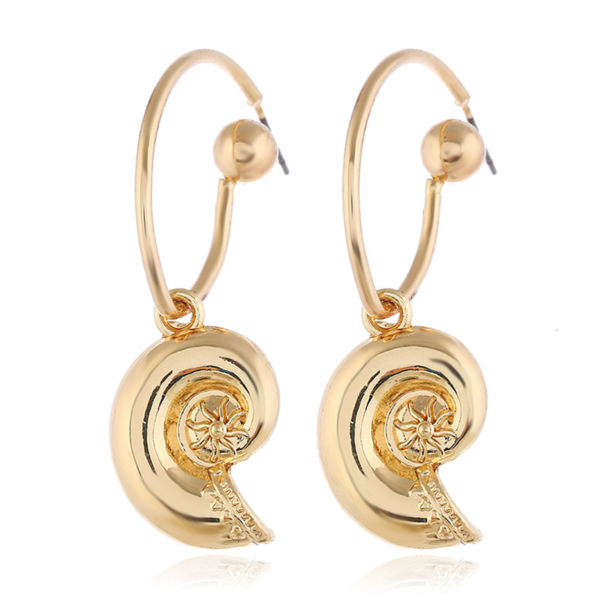 Elegant 18K gold-plated conch drop earrings featuring a stunning spiral design, perfect for any occasion.