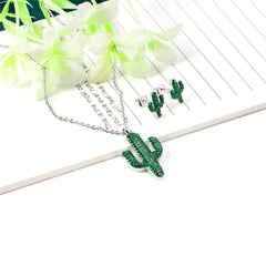 Green & Cubic Zirconia Pendant Necklace & Stud Earrings