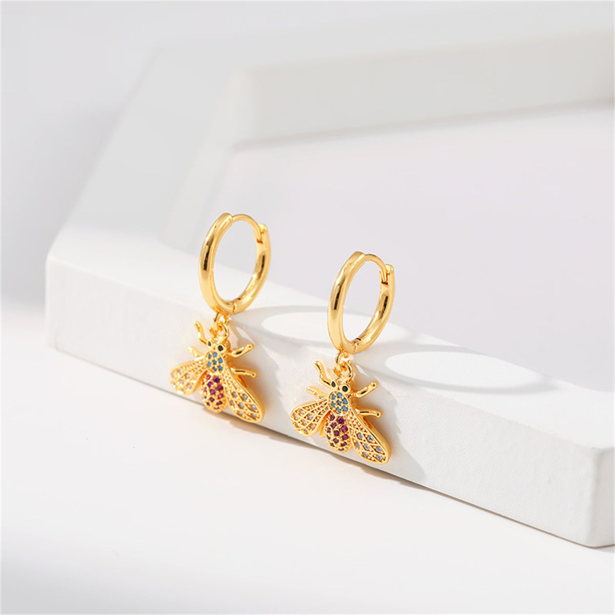 Multicolor Cubic Zirconia & 18K Gold-Plated Bee Huggie Earrings