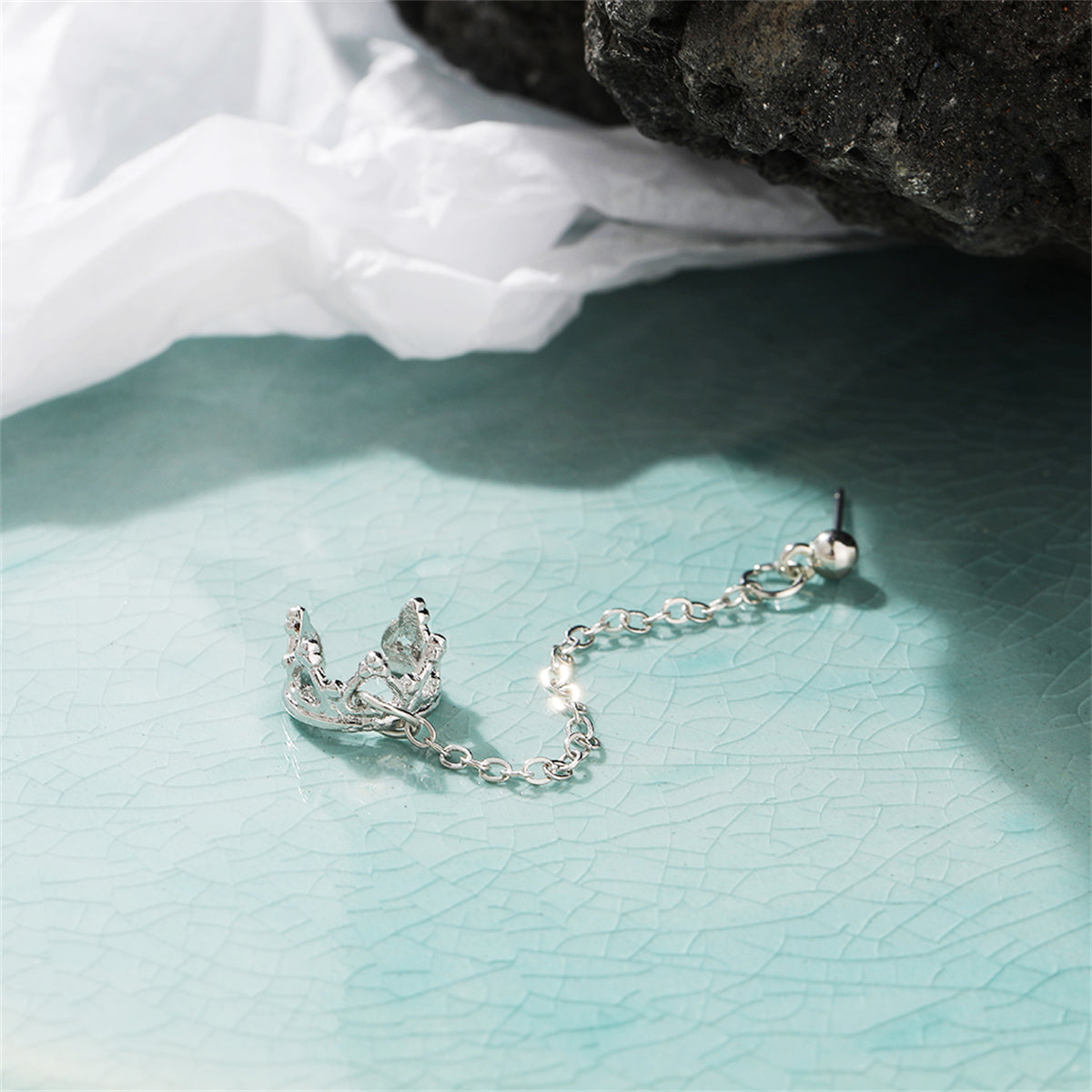 Silver-Plated Heart Crown Chain Ear Cuff