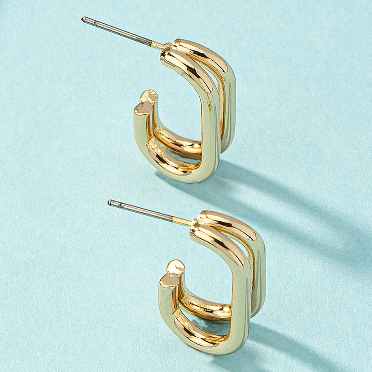 18K Gold-Plated Oval Huggie Earrings