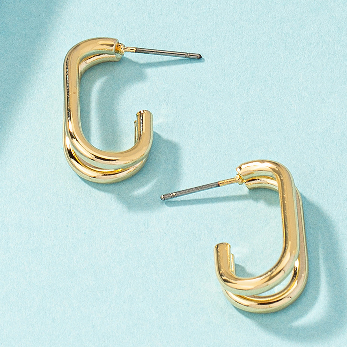 18K Gold-Plated Oval Huggie Earrings