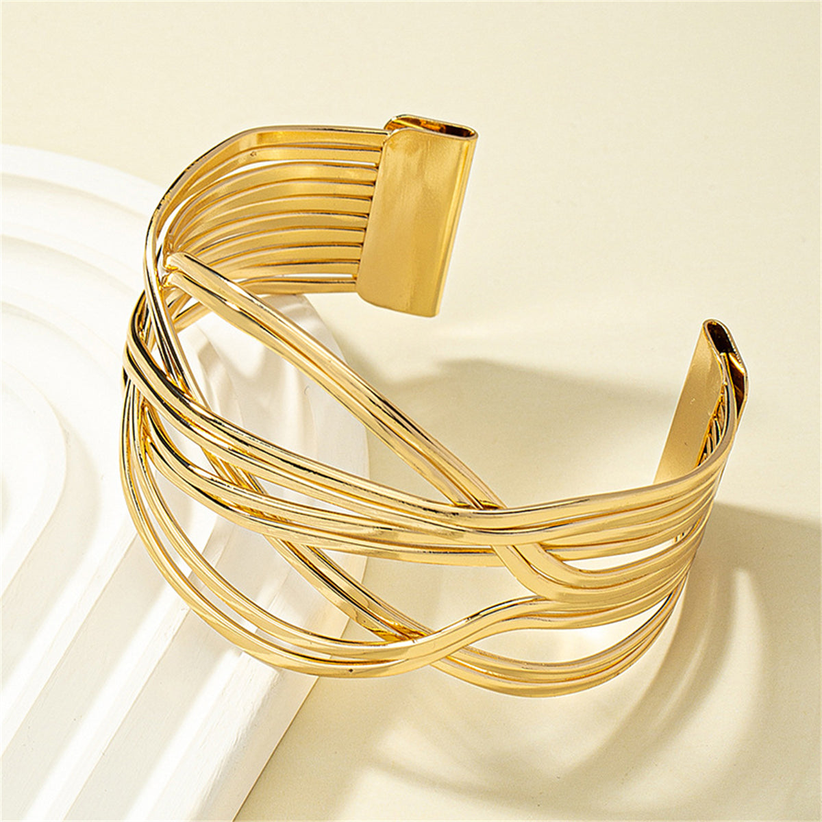 18K Gold-Plated Crossing Lines Cuff