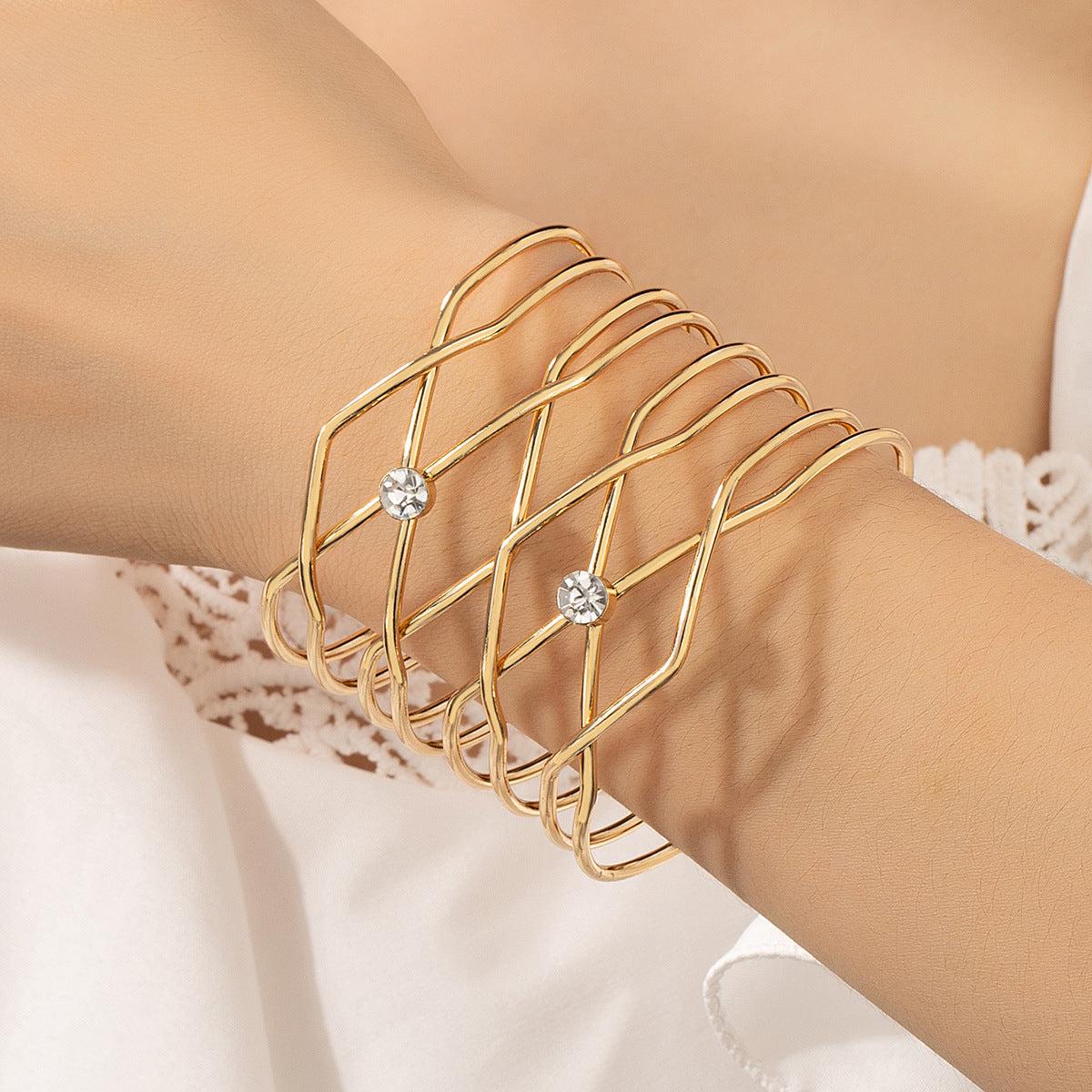 Cubic Zirconia & 18K Gold-Plated Crossing Cuff