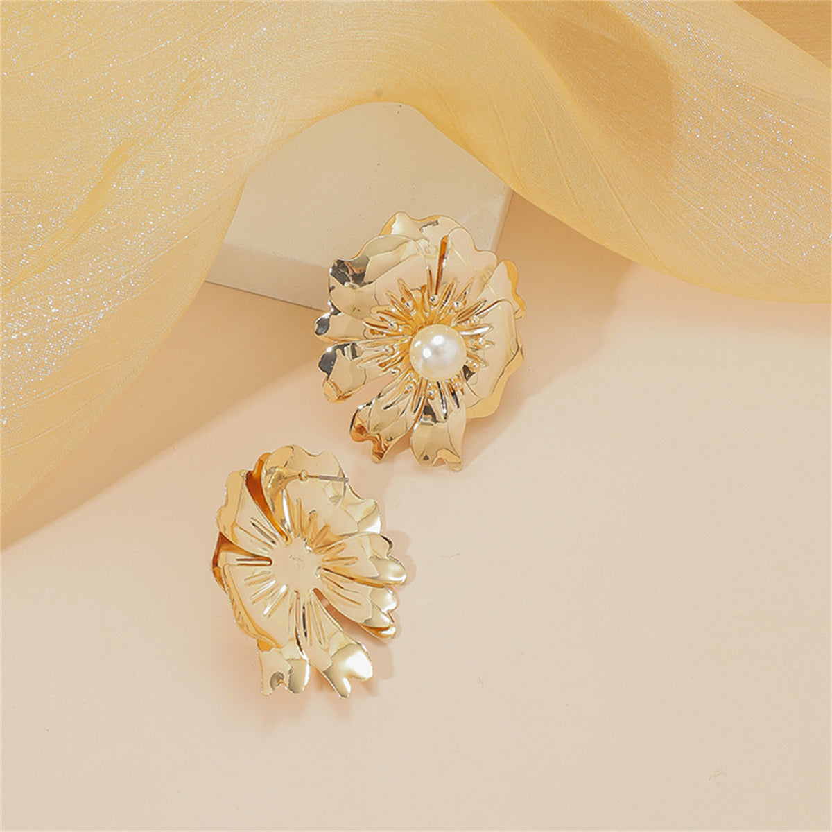 Pearl & 18K Gold-Plated Textured Flower Stud Earrings