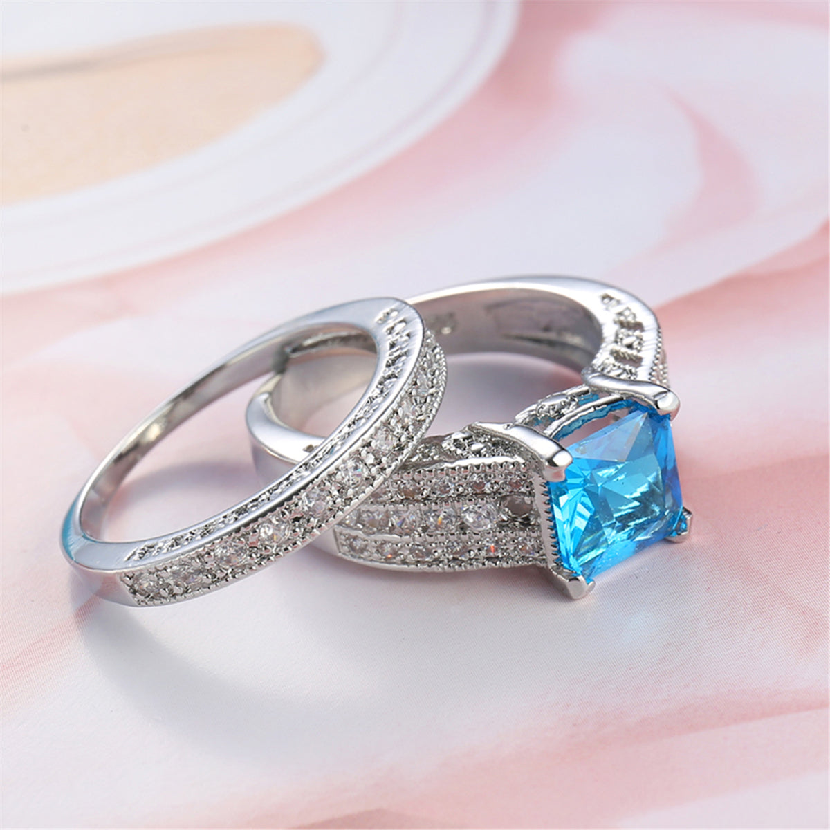 Sea Blue Crystal & Cubic Zirconia Band Ring Set