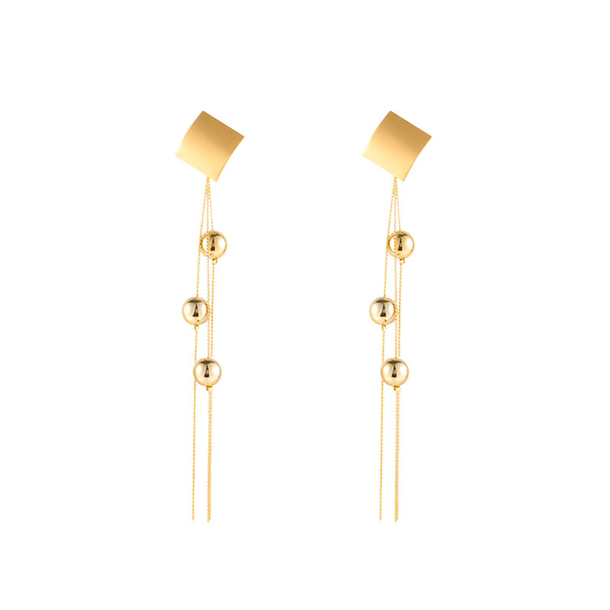 Chic 18K gold-plated earrings featuring a square design and a long chain, adorned with diamond-shaped beaded tassels.