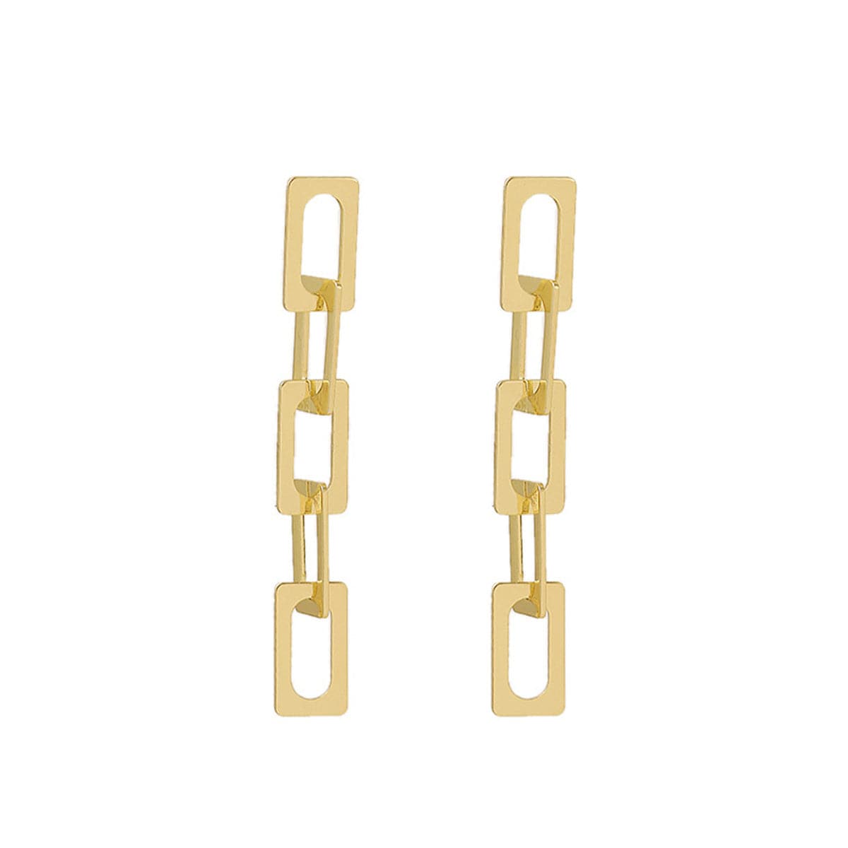 Stunning 18K gold-plated earrings with square links, perfect for adding a touch of elegance to any outfit.