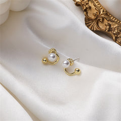 Pearl & 18K Gold-Plated Ball Curve Ear Jackets