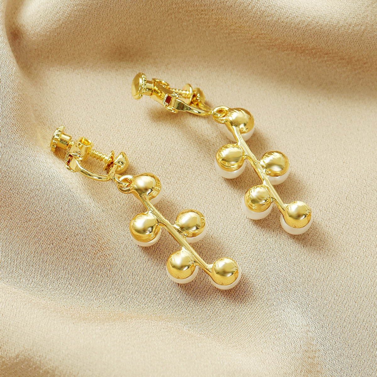 Pearl & 18K Gold-Plated Botanical Huggie Earrings