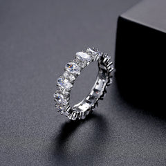 Oval-Cut Crystal & Cubic Zirconia Silver-Plated Band Ring