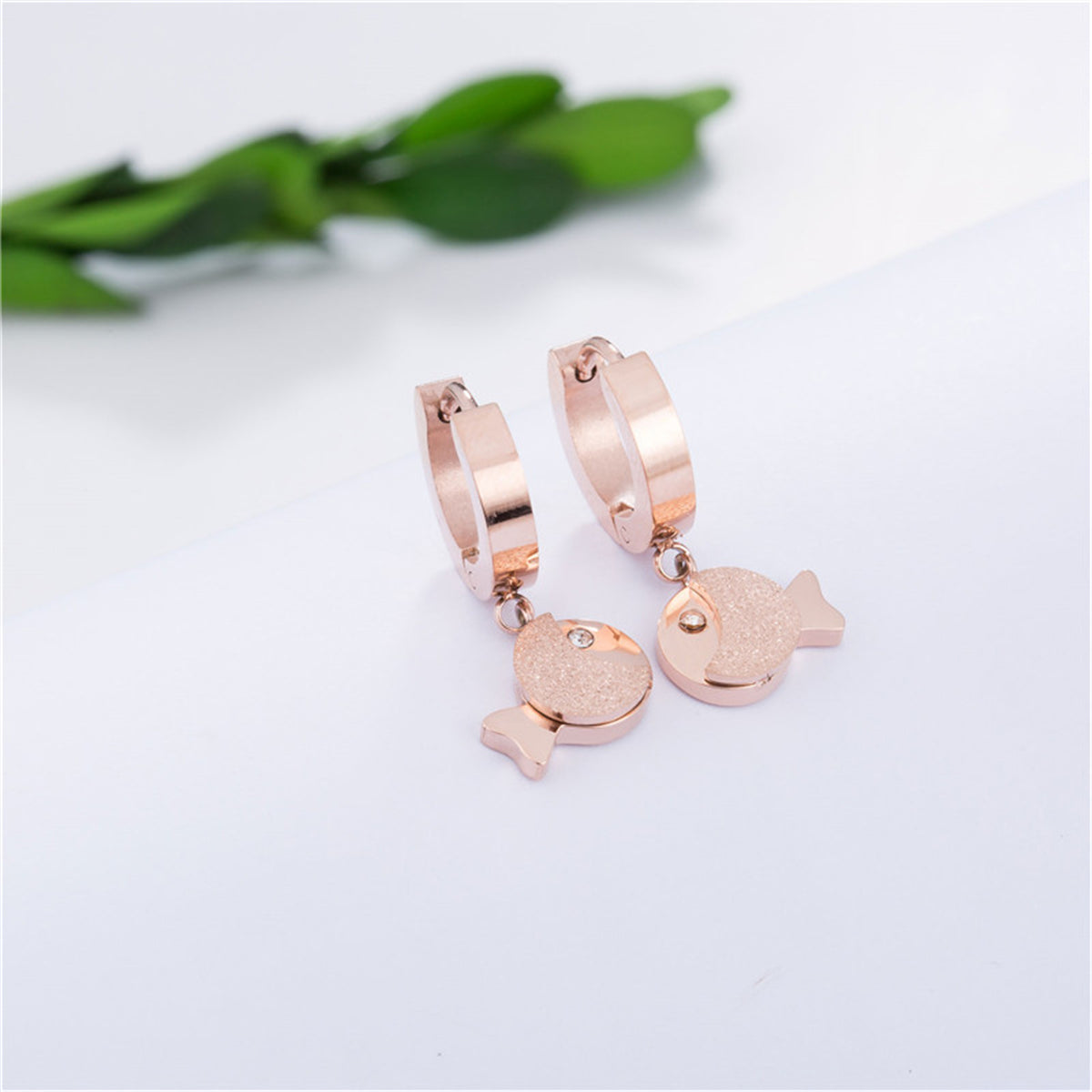 Cubic Zirconia & 18K Rose Gold-Plated Frosted Fish Huggie Earring