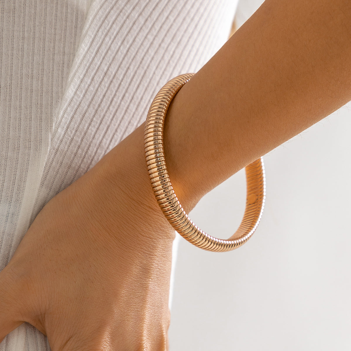 18K Rose Gold-Plated Herringbone Bangle