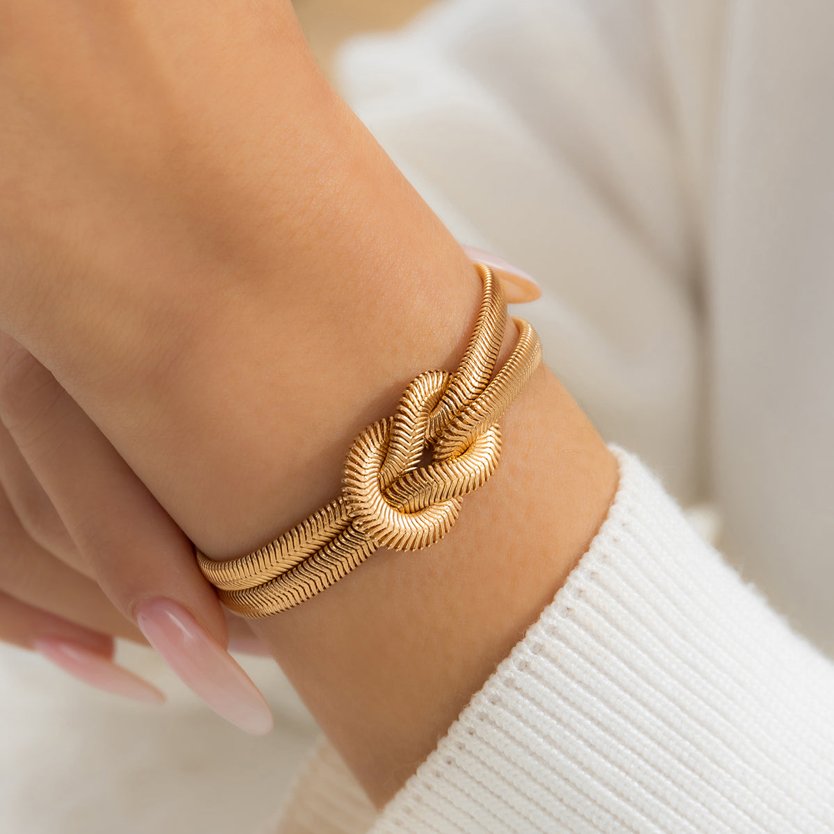 18K Gold-Plated Herringbone Chain Knot Bracelet